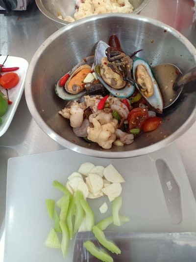 วิธีทำ ตำทะเลรวม #WongnaiCooking