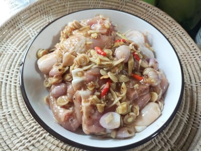 วิธีทำ ไก่นึ่งสมุนไพรเห็ดหอม วิธีทำ ไก่นึ่งสมุนไพรเห็ดหอม