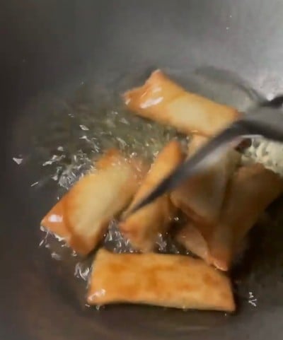 วิธีทำ ปอเปี๊ยะทอดแสนอร่อย วิธีทำ ปอเปี๊ยะทอดแสนอร่อย
