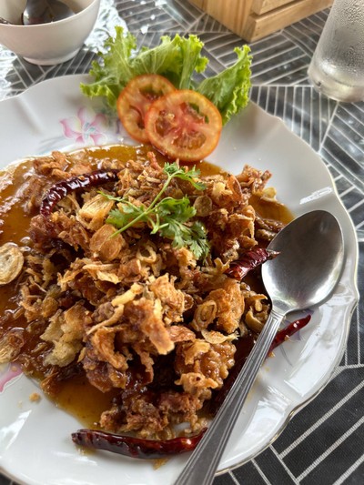 ปูนิ่มผัดซอสมะขาม