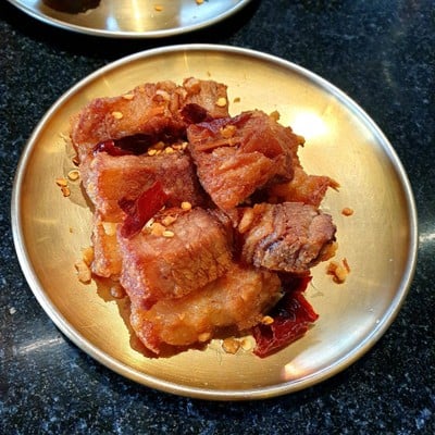 ทองเนื้อเก้า บรรทัดทอง