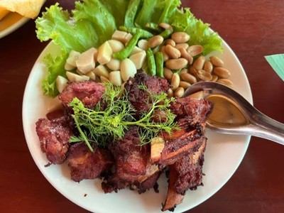 แหนมซี่โครง