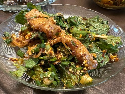 น้ำตกคอหมู