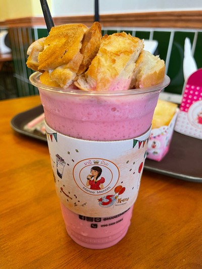 นมชมพูปังเย็น