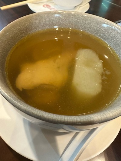 เป็ดตุ๋นมะนาวดอง