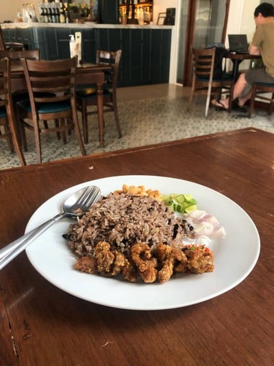 ข้าวผัดหนำเลี้ยบ
