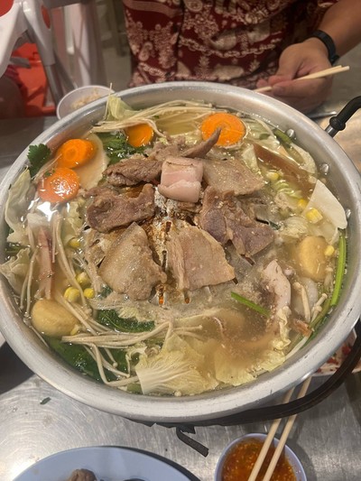 หมูกระทะชุดใหญ่