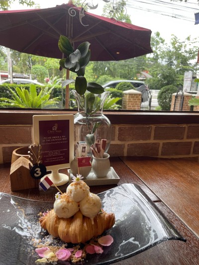 อาหาร หรือ เครื่องดื่ม