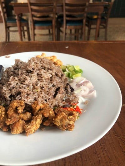 ข้าวผัดหนำเลี้ยบ