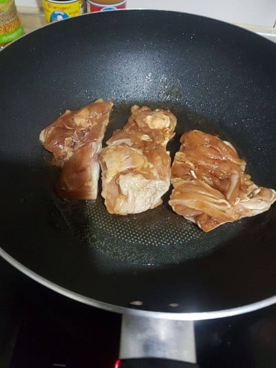 วิธีทำ ไก่ย่างซอสเทริยากิ วิธีทำ ไก่ย่างซอสเทริยากิ