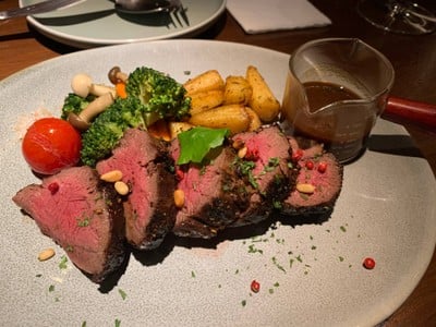 เมนูของร้าน SWIRL | Cellar and Wine Bar