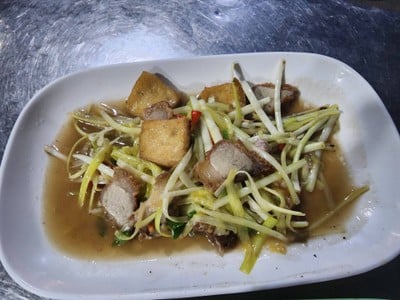 กุยช่ายขาวผัด