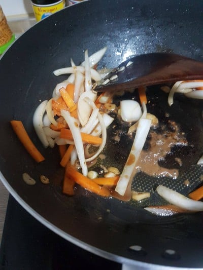 วิธีทำ ไก่ย่างซอสเทริยากิ วิธีทำ ไก่ย่างซอสเทริยากิ