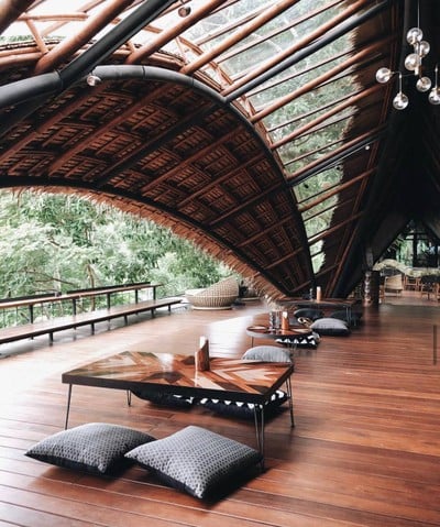 Three Monkeys Restaurant วิชิต