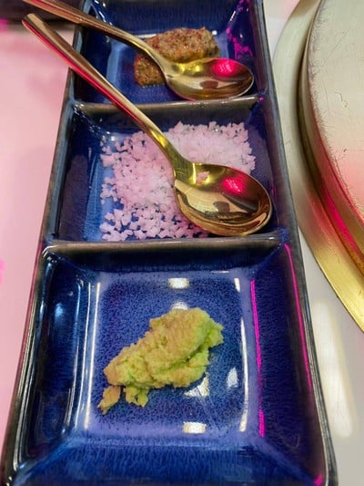 อาหาร หรือ เครื่องดื่ม