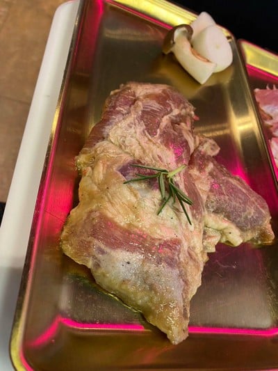 อาหาร หรือ เครื่องดื่ม