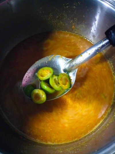 วิธีทำ แกงส้มปลากระทิงใส่มะปริง