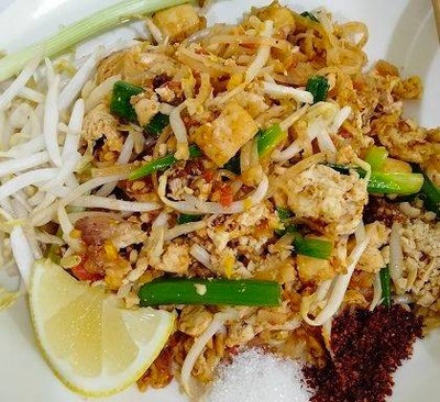 อาหาร หรือ เครื่องดื่ม