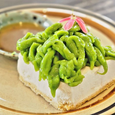 มูสเค้กไอติมลอดช่อง