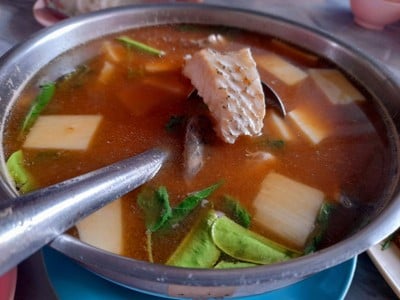 แกงส้มพริกสดปลากะพง