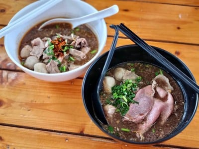 ก๋วยเตี๋ยวเรือพ่อมะลิ  พระราม2