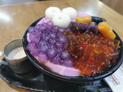 P4 ทาโรบอลมิกซ์+บราวน์ชูการ์เยลลี่+โมจิไต้หวัน+ไข่มุกมันม่วง