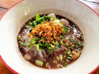 ศาลาเตี๋ยวเรือ ไร้ผงชูรส สาทร