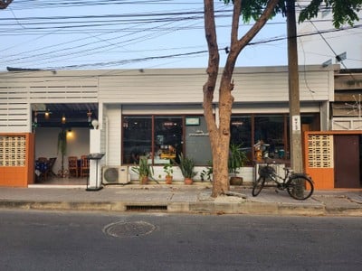 ครัวป้าตุ๋ย ประชาชื่น