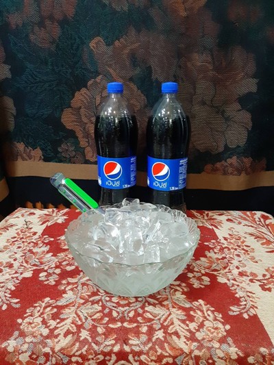 อาหาร หรือ เครื่องดื่ม