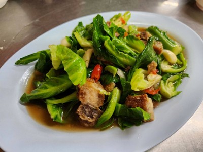 แขนงหมูกรอบ