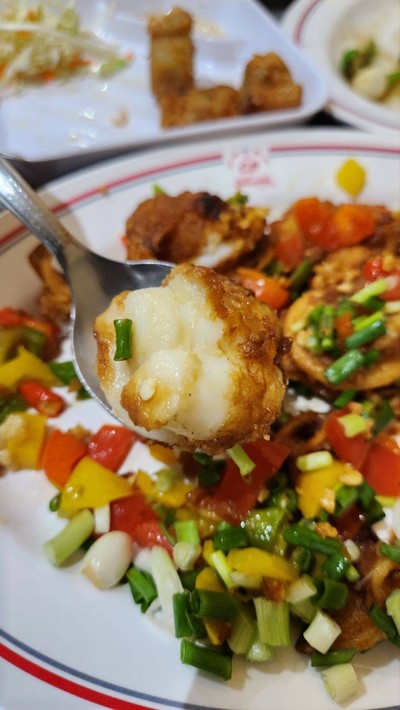 หมึกไข่ผัดพริกเกลือ