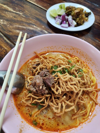 ข้าวซอยเนื้อ