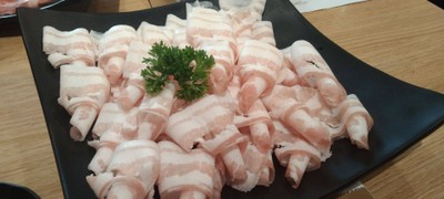 หมูสามชั้นสไลซ์ s-pure 200 กรัม