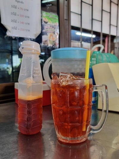 อาหาร หรือ เครื่องดื่ม