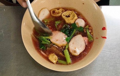 เย็นตาโฟ