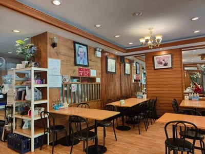 บรรยากาศ ครัวอัปษร สามเสน