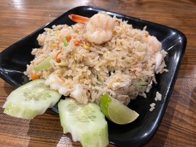 ข้าวผัดทะเล