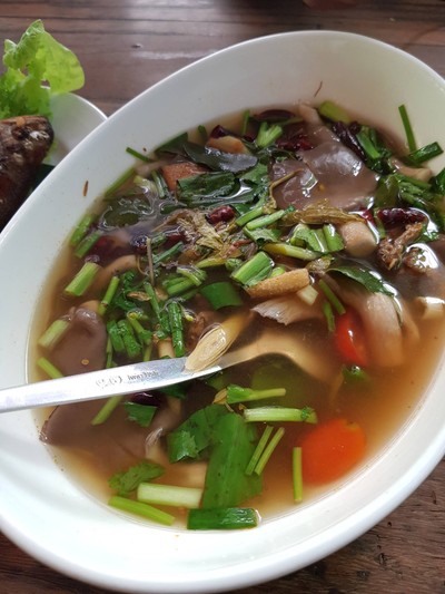 ต้มยำเห็ดรวมน้ำใส