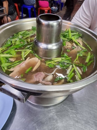 อาหาร หรือ เครื่องดื่ม