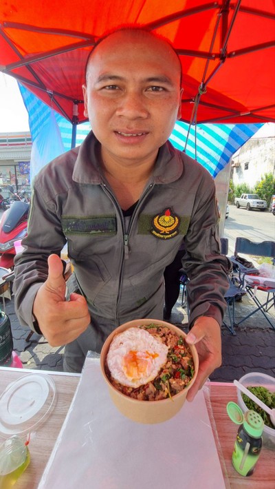 อาหาร หรือ เครื่องดื่ม