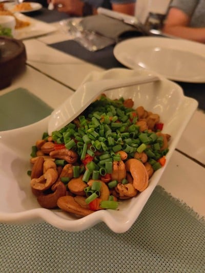 อาหาร หรือ เครื่องดื่ม