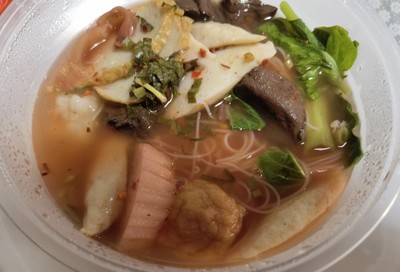 เส้นหมี่เย็นตาโฟ