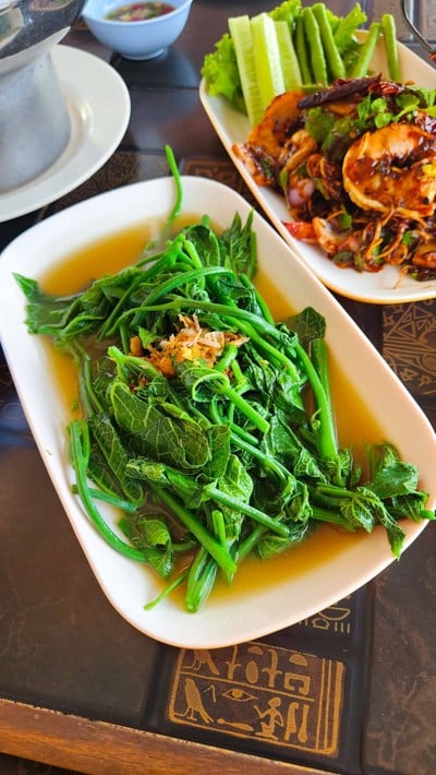 เมนูของร้าน รวยกุ้งเผา