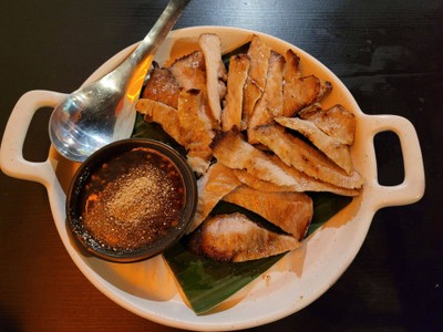 คอหมูย่าง  -Grilled Charcoal-Boiled Pork Neck