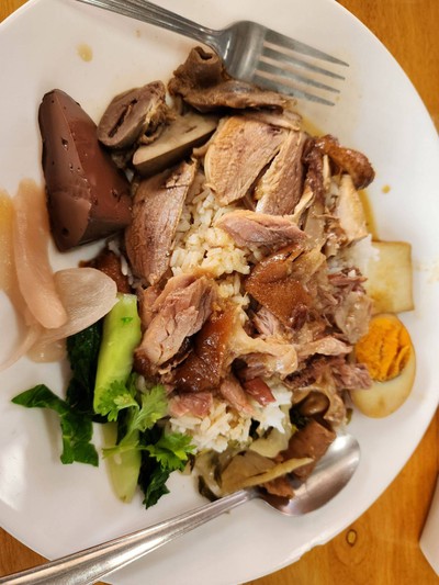 ข้าวขาหมู+เป็ด+เครื่องใน
