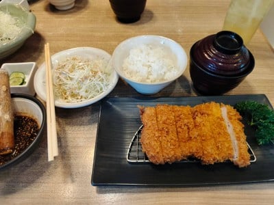 ชุดทงคัตสึสันใน (ใหญ่)