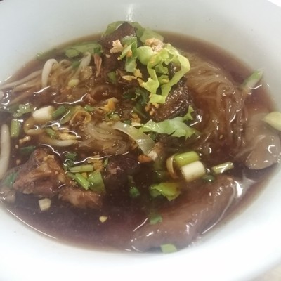 อาหาร หรือ เครื่องดื่ม