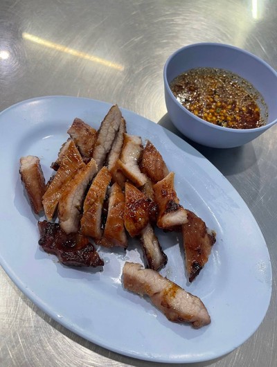 คอหมูย่าง