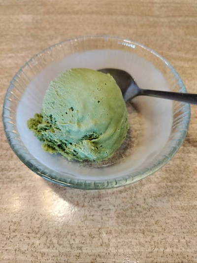 ไอศกรีมชาเขียว