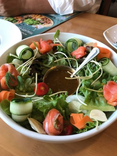 9 SALADs (นายน์สลัด) รามอินทรา กม7